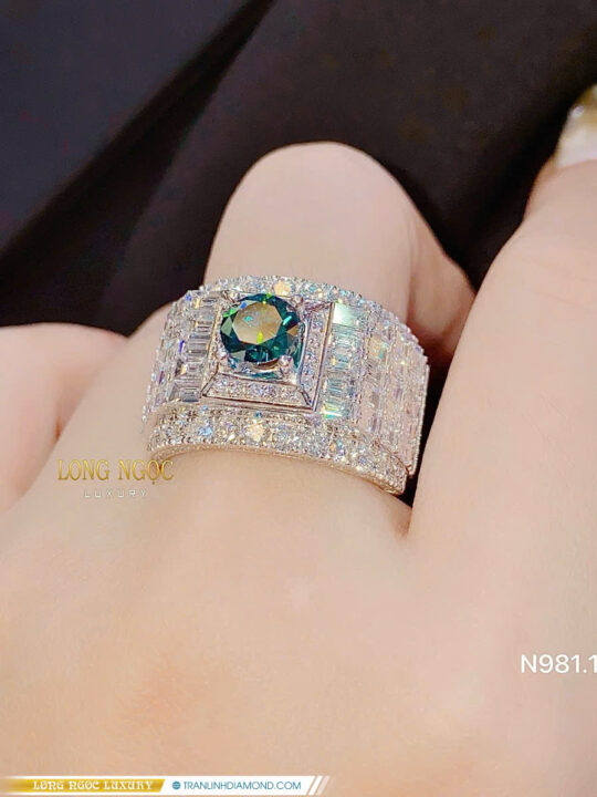 Nhẫn Nam Kim Cương tự nhiên đẳng cấp N981.1 | Long Ngọc Luxury