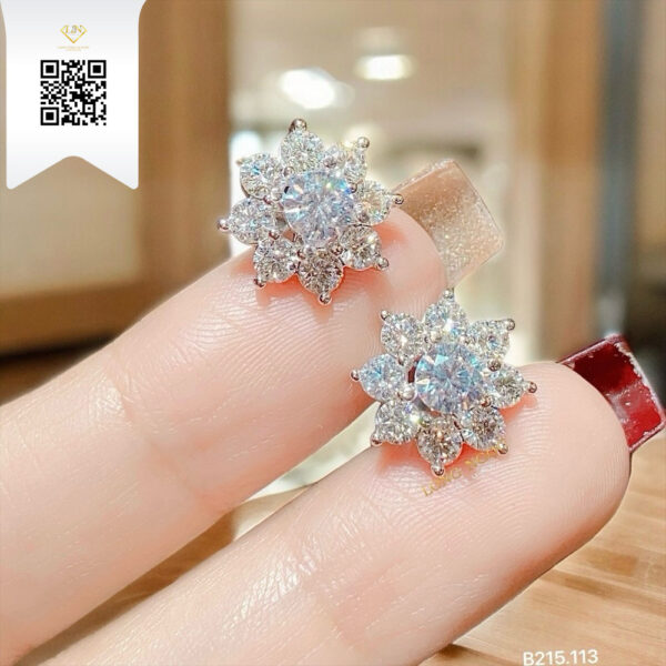 Bông Tai Kim Cương B215113 Dương Trần Daimond