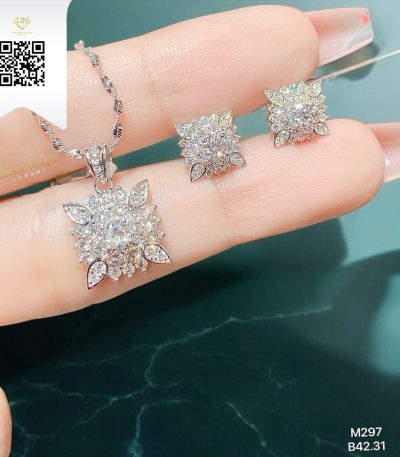 Bông Tai Kim Cương B4231 Dương Trần Daimond