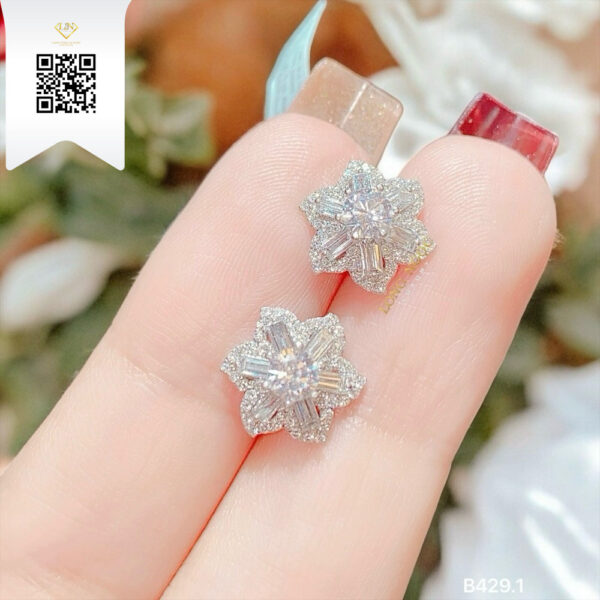 Bông Tai Kim Cương B4291 Dương Trần Daimond