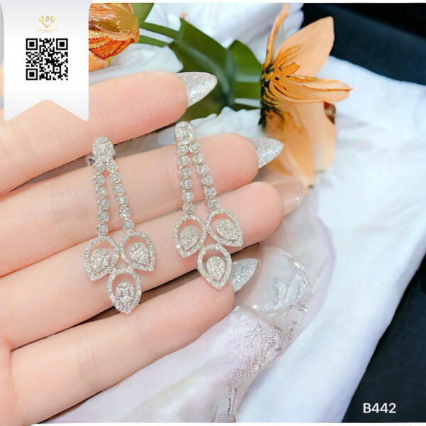 Bông Tai Kim Cương B442 Dương Trần Daimond