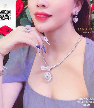 Bông Tai Kim Cương B520 Long Ngọc luxury