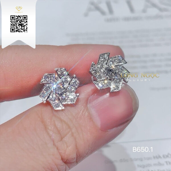 Bông Tai Kim Cương B6501 Dương Trần Daimond