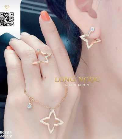 Bông Tai Kim Cương B6884 Dương Trần Daimond