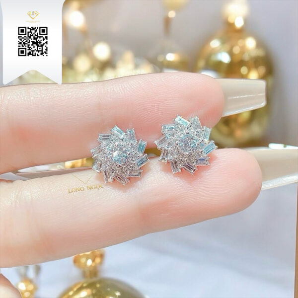 Bông Tai Kim Cương B7271 Dương Trần Daimond