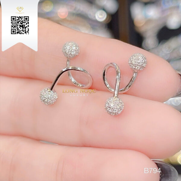 Bông Tai Kim Cương B794 Dương Trần Daimond
