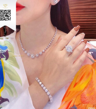 Dây Chuyền Kim Cương O541 Dương Trần Daimond