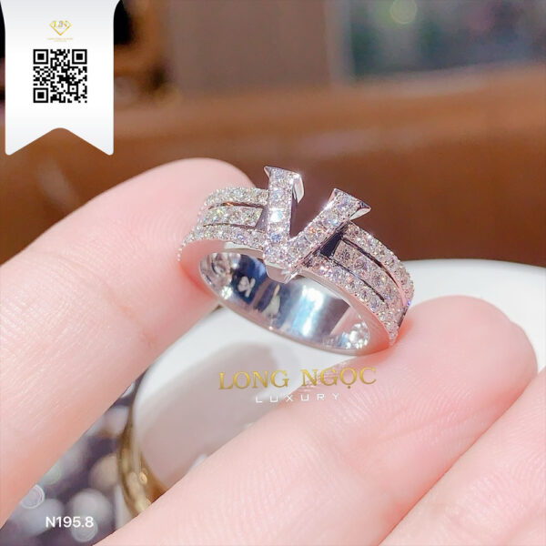 Nhẫn Chữ Kim Cương N1958 Dương Trần Daimond