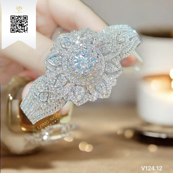 Vòng Tay Kim Cương V12412 Dương Trần Daimond