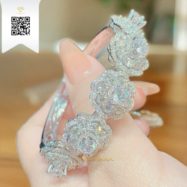 Vòng Tay Kim Cương V1717 Dương Trần Daimond