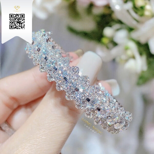 Vòng Tay Kim Cương V1916 Dương Trần Daimond