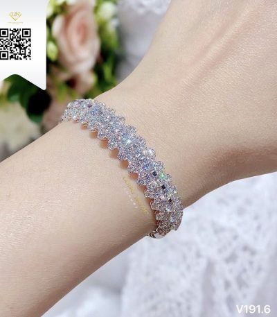Vòng Tay Kim Cương V1916 Kim Cương Giá Tốt