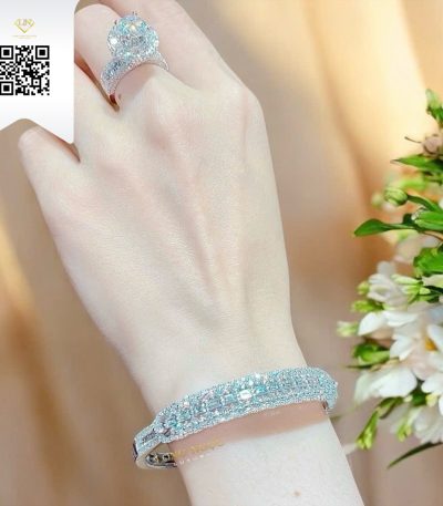 Vòng Tay Kim Cương V2172 Kim Cương Giá Tốt