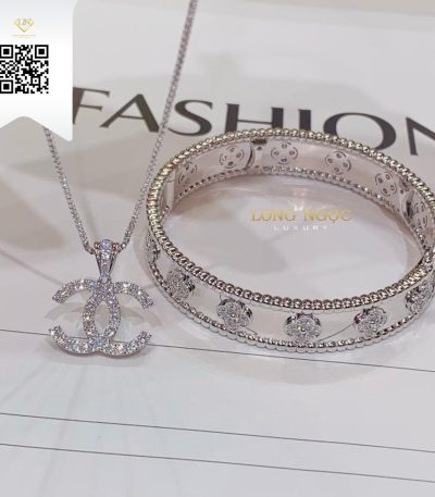 Vòng Tay Kim Cương V37815 Kim Cương Giá Tốt