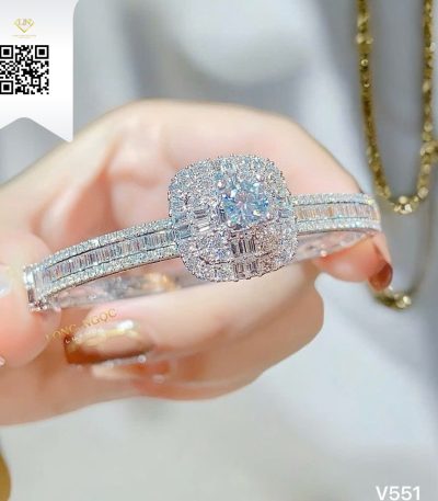 Vòng Tay Kim Cương V551 Kim Cương Giá Tốt