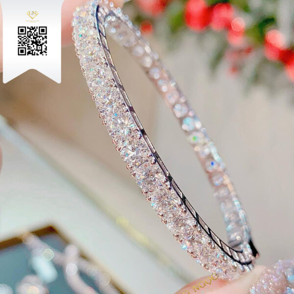 Vòng Tay Kim Cương V7060 Dương Trần Daimond