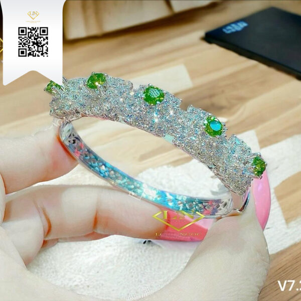 Vòng Tay Kim Cương V72 Dương Trần Daimond