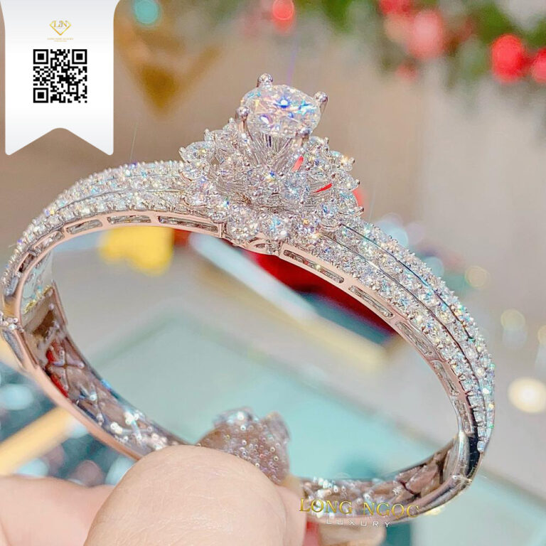 Vòng Tay Kim Cương V7619 Kim Cương Giá Tốt